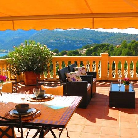 Apartamento En El Puerto De Soller Con Gran Terraza Privada Y Vistas Al Mar. Piscina Comunitaria. Localizado En Un Zona Tranquila Y Muy Soleada. Wifi Gratis Disponible. Parking. エクステリア 写真