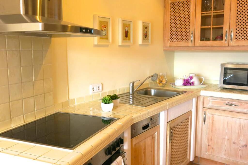 Apartamento En El Puerto De Soller Con Gran Terraza Privada Y Vistas Al Mar. Piscina Comunitaria. Localizado En Un Zona Tranquila Y Muy Soleada. Wifi Gratis Disponible. Parking. エクステリア 写真